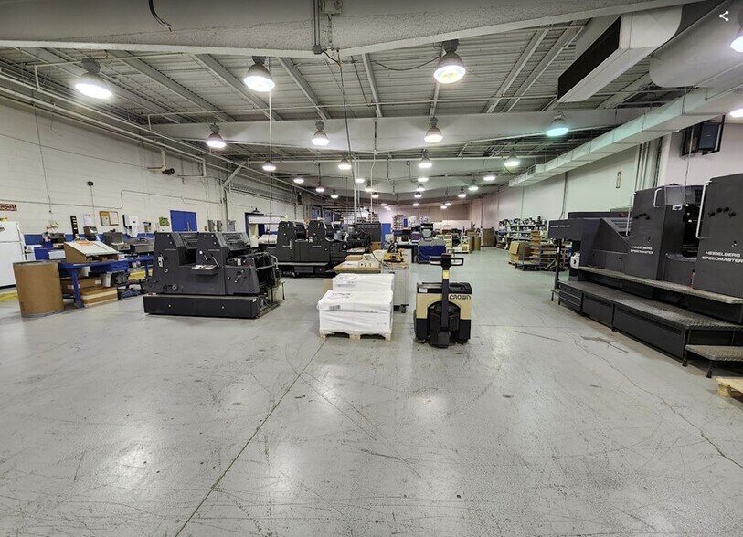 More Photos Of 6025 Wall St, Sterling Heights Warehouse For Sale