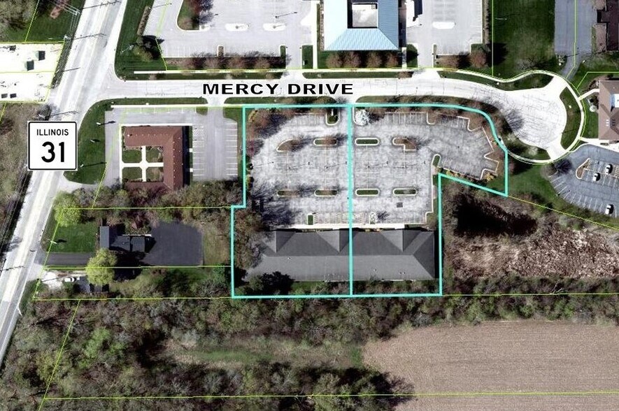 More Photos Of 3911-3929 Mercy Dr, Mchenry Office For Sale