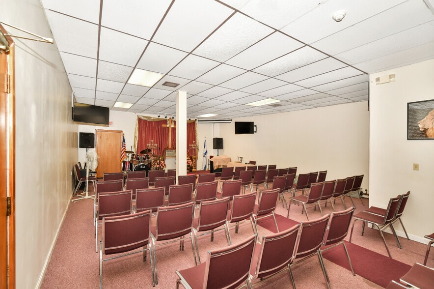 More Photos Of 35-37 Fairmount Ave, Boston Religious Facility For Sale