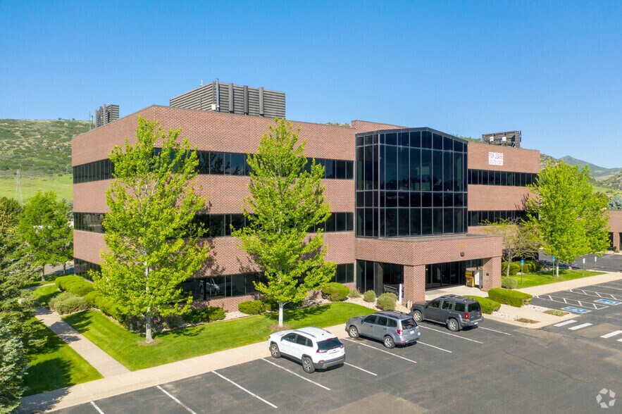 More Photos Of 7991 Shaffer Pky, Littleton Medical For Lease