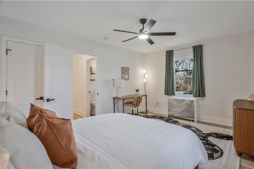 More Photos Of 1217 N Kensington St, Arlington Apartments For Sale