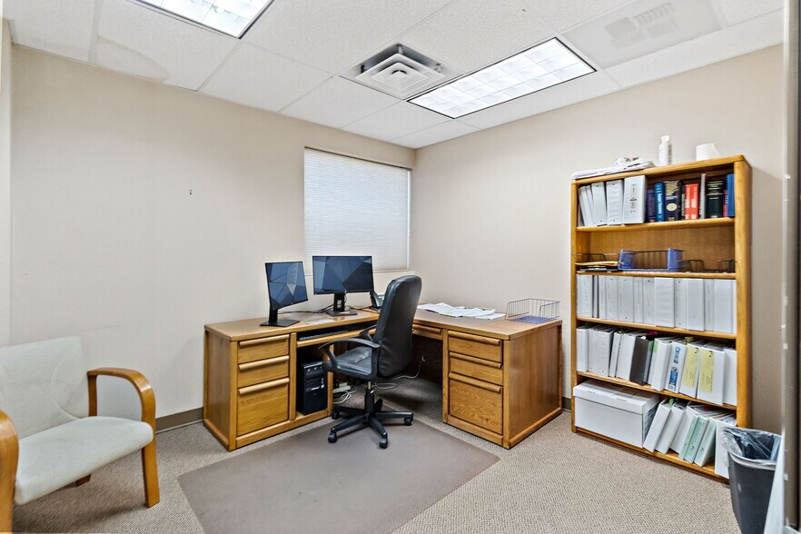 More Photos Of 15534 E Hinsdale Cir, Centennial Light Distribution For Sale