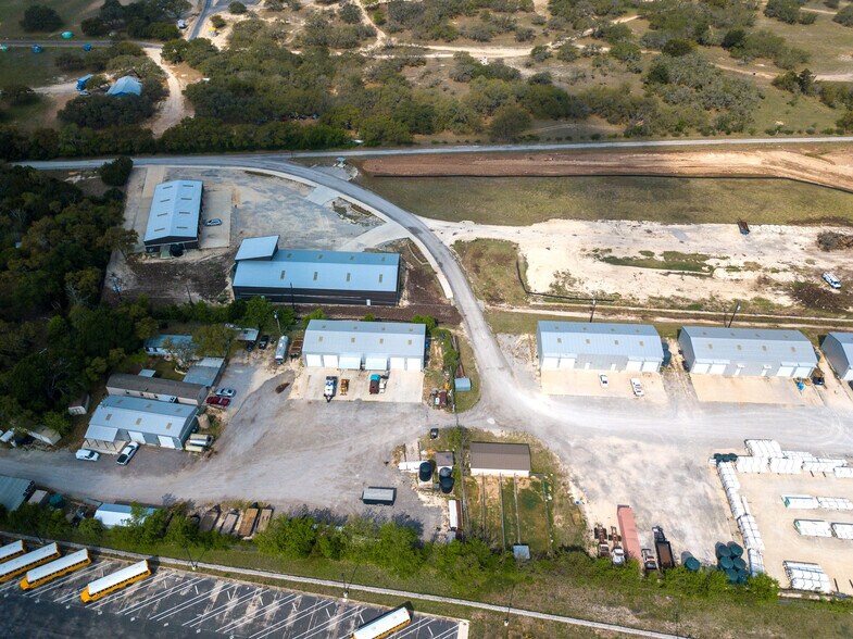 More Photos Of 2520 W Highway 290, Dripping Springs Light Manufacturing For Sale