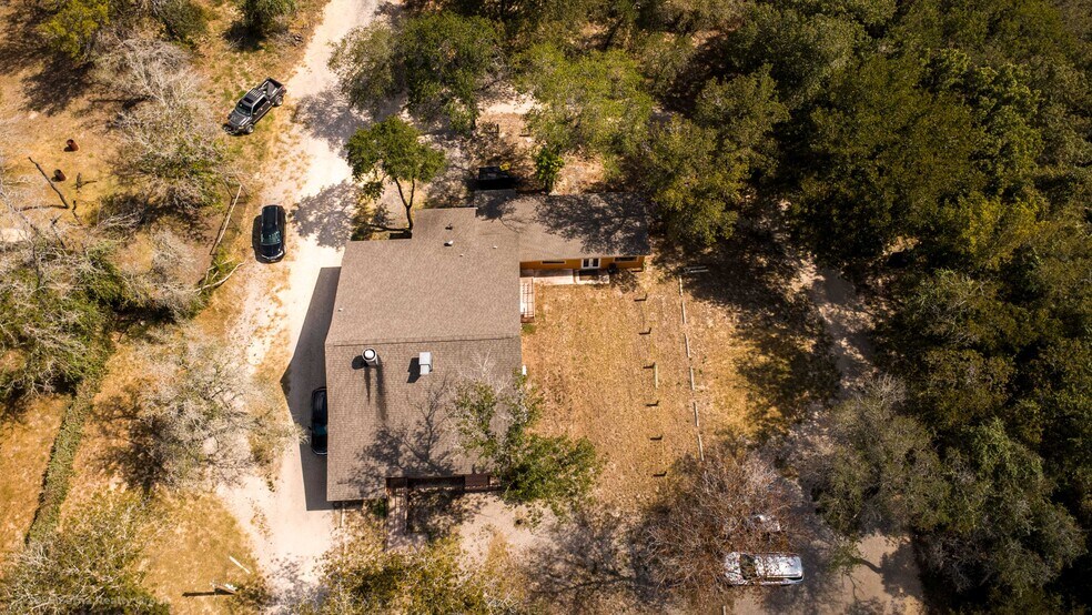 More Photos Of 3710 Waterwood Pass, Elmendorf Restaurant For Sale