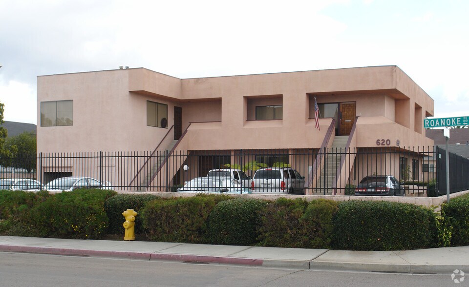 Primary Photo Of 620 E Main St, El Cajon Medical For Sale