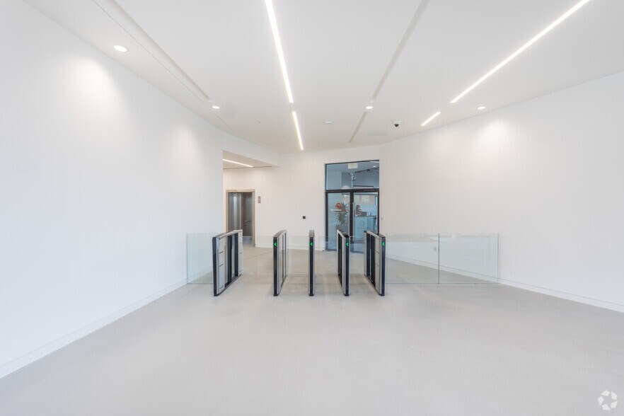 More Photos Of One Cambridge Square, Cambridge Coworking Space