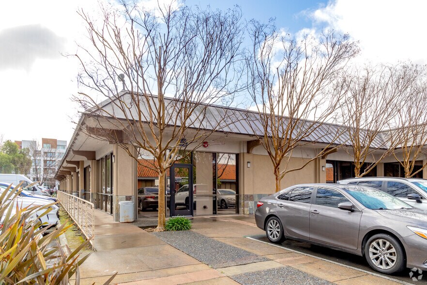 More Photos Of 39191-39217 Liberty St, Fremont Medical For Sale