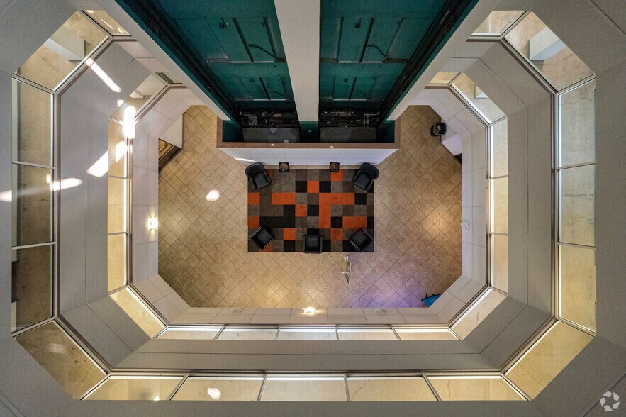 More Photos Of 519 N Sam Houston Pky E, Houston Medical For Lease