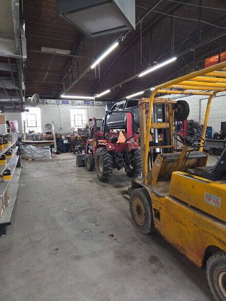 More Photos Of 3880 S Baldwin Rd, Lake Orion Industrial For Sale
