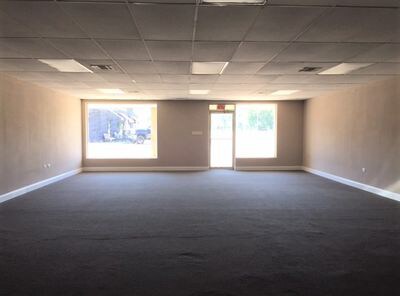 More Photos Of 653 E Madison Ave, Bastrop General Retail For Lease