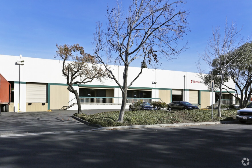 More Photos Of 3201-3291 Keller St, Santa Clara Manufacturing For Lease