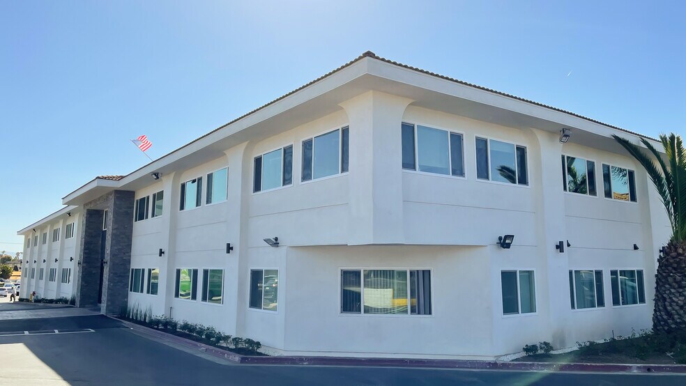 More Photos Of 18800 Main St, Huntington Beach Medical For Lease