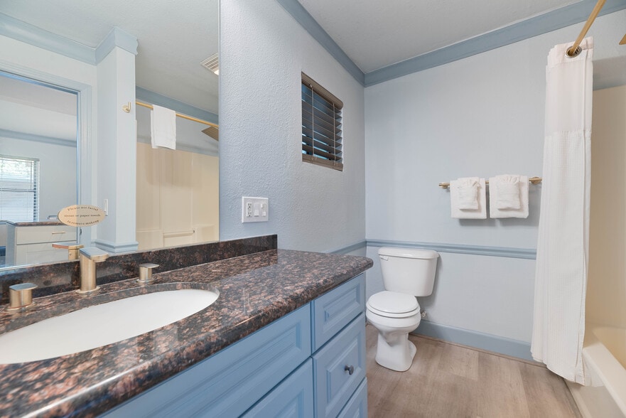 More Photos Of 4548 N State Route 89A, Sedona Hotel For Sale