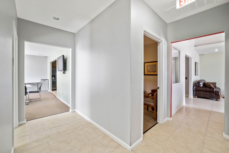 More Photos Of 3009 Glacier Pass, Cedar Park Medical For Lease