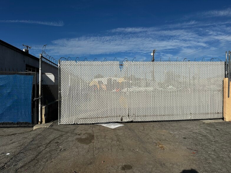 More Photos Of 5141 Calmview Ave, Baldwin Park Land For Lease