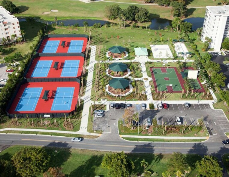 More Photos Of 4091 W Palm Aire Dr, Pompano Beach Apartments For Sale