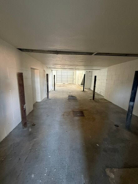 More Photos Of 616 S Amphlett Blvd, San Mateo Auto Repair For Sale