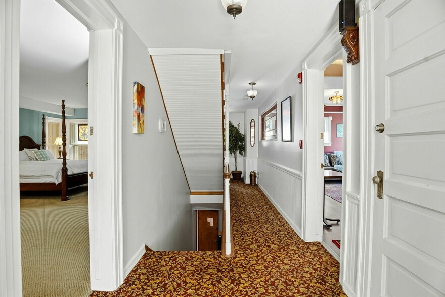 More Photos Of 305 River St, Osceola Hospitality For Sale