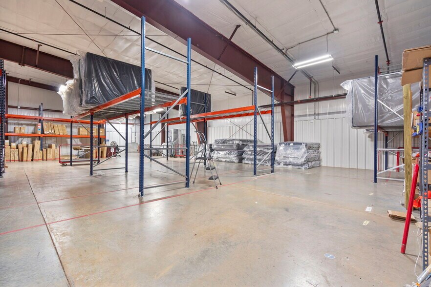 More Photos Of 3758 Hwy 412 E, Siloam Springs Freestanding For Sale