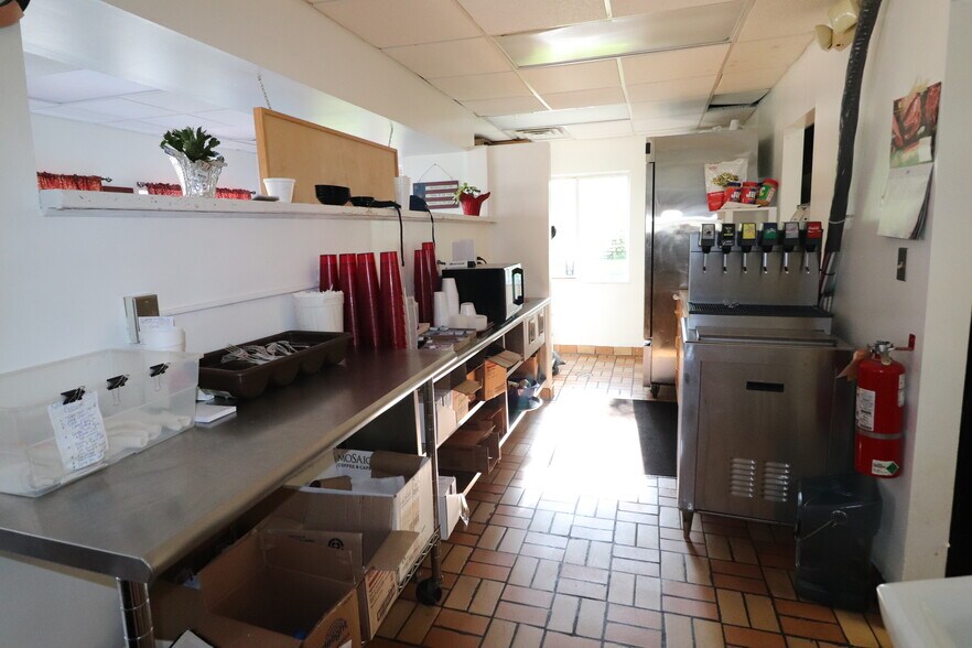More Photos Of 111 W Michigan Ave, Augusta Storefront Retail Residential For Sale