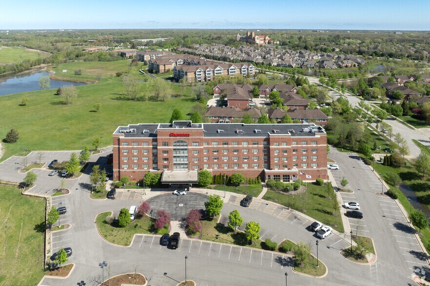 More Photos Of 1110 Willow Rd, Northbrook Hotel For Sale