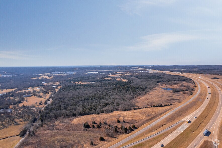 More Photos Of US 75 & Texoma Dr, Denison Land For Sale