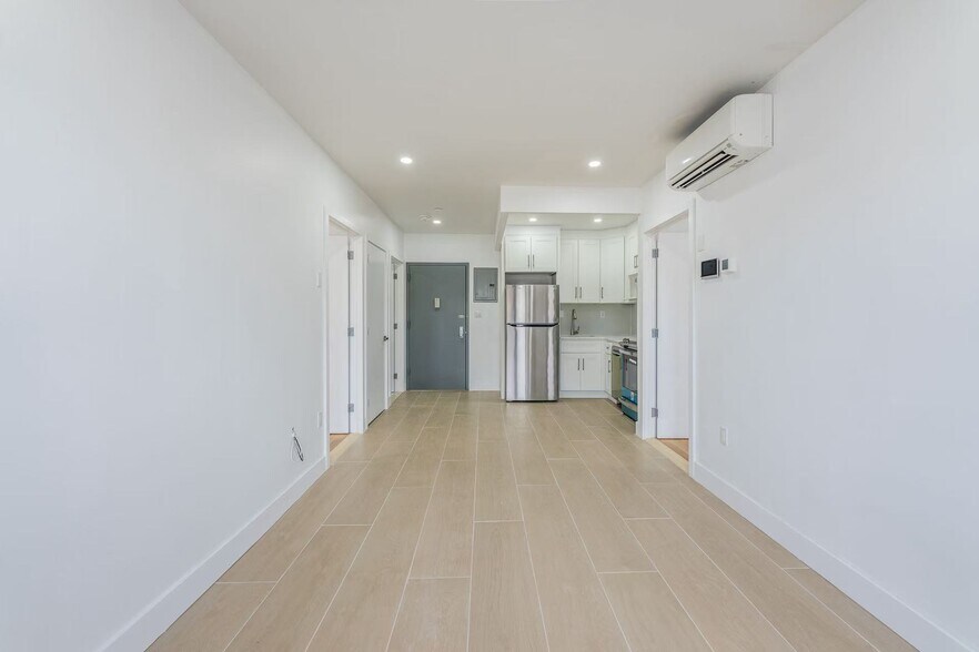 More Photos Of 16502 Sanford Ave, Flushing Apartments For Sale