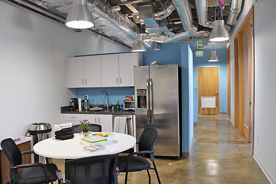 More Photos Of 50 Santa Rosa Ave, Santa Rosa Office For Lease