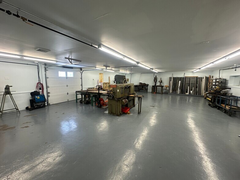 More Photos Of 9584 Main St, Holland Patent Manufacturing For Sale