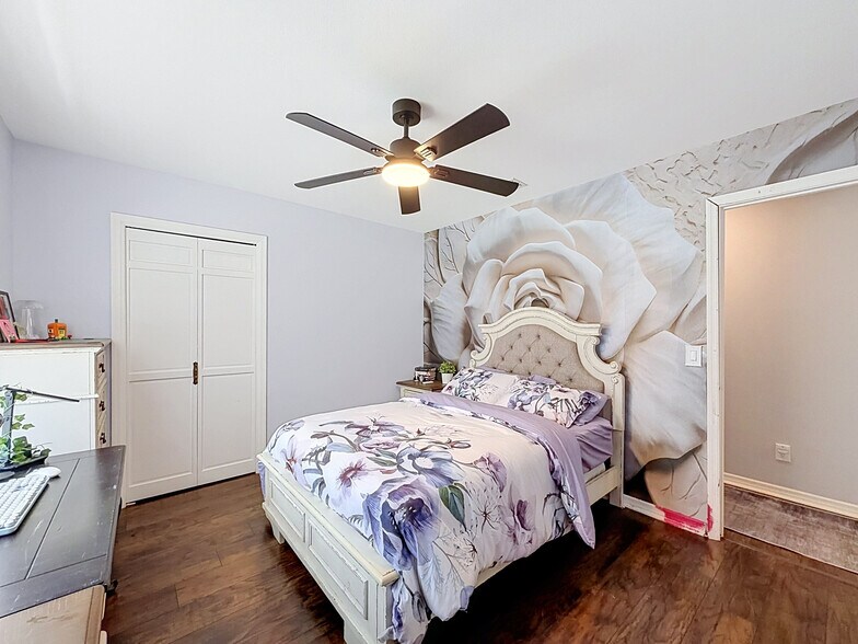 More Photos Of 26311 Willow St, Brooksville Specialty For Sale