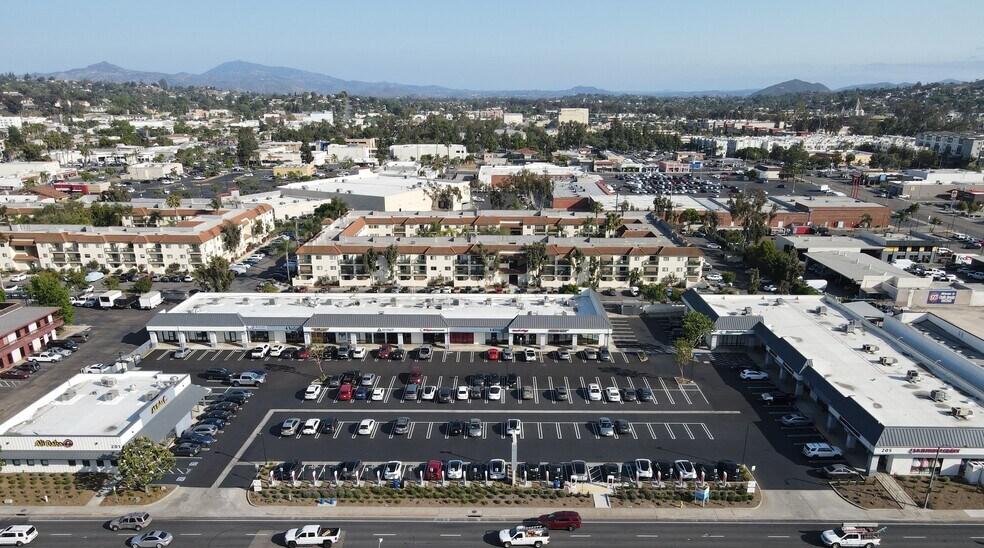 More Photos Of 205 W Mission Ave, Escondido Unknown For Lease