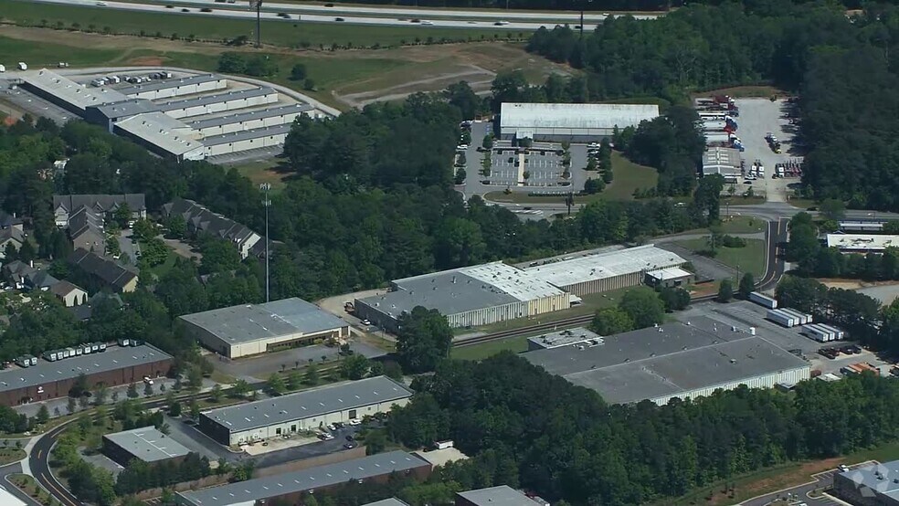 Primary Photo Of 1420 Redi Rd, Cumming Warehouse For Lease