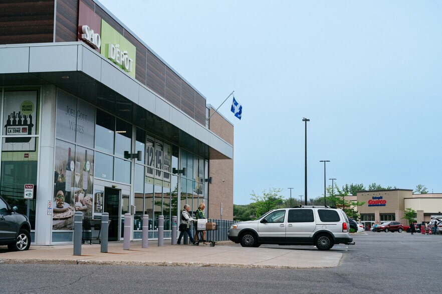 More Photos Of 22400 Ch Dumberry, Vaudreuil-dorion Unknown For Lease