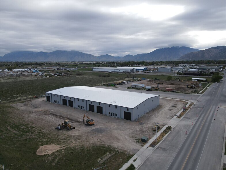 More Photos Of 87 American Way, Payson Industrial For Lease