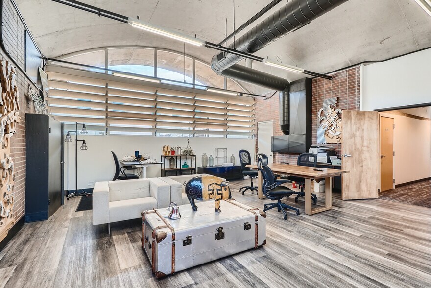 More Photos Of 722-730 Kalamath St, Denver Office For Sale