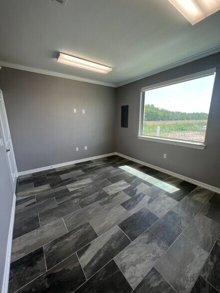 More Photos Of 2743 Smith Ranch Rd, Pearland Unknown For Lease