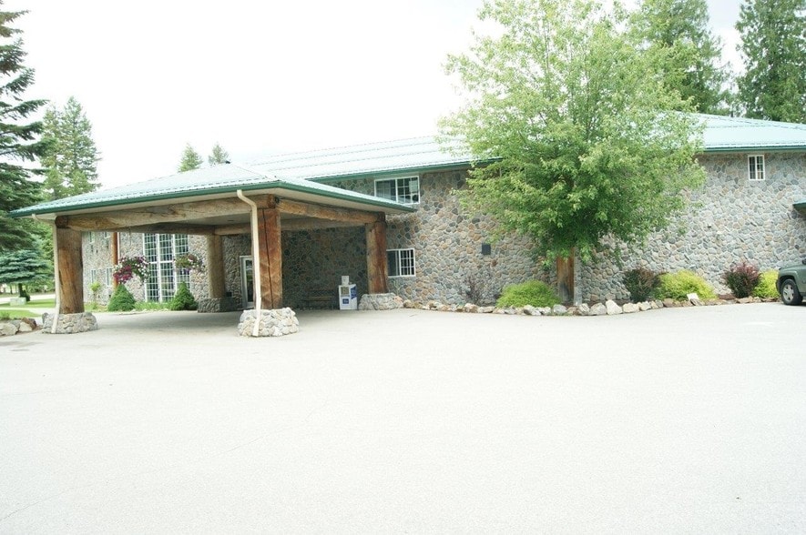 More Photos Of 5310 Dickensheet Rd, Coolin Hotel For Sale