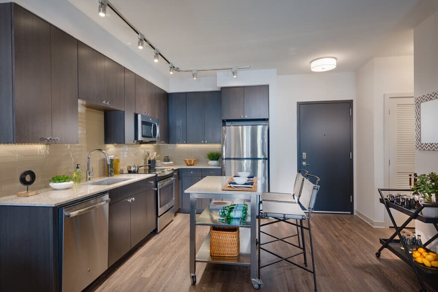 More Photos Of 8010 Gramercy Blvd, Rockville Apartments For Lease