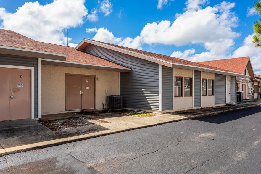 More Photos Of 12029 Majestic Blvd, Hudson Office For Lease