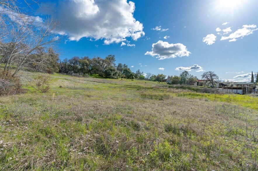 More Photos Of Ridge Road, Sutter Creek Land For Sale