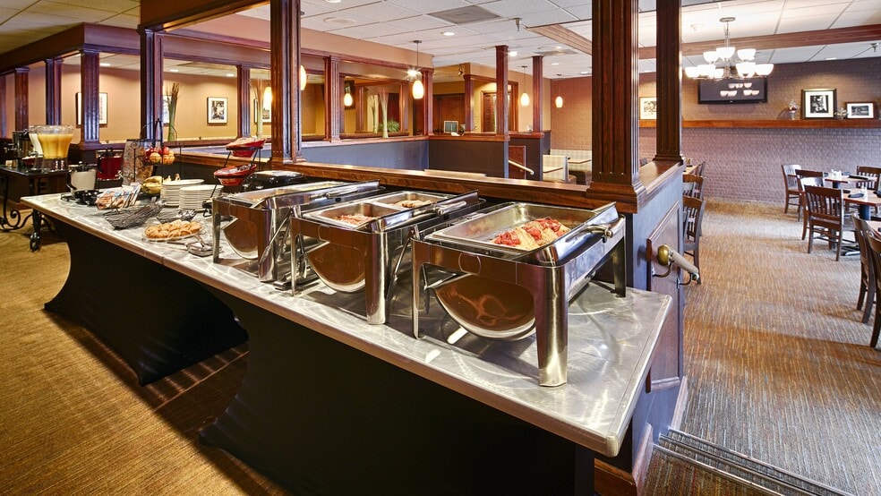 More Photos Of 100 W 76th St, Davenport Hotel For Sale