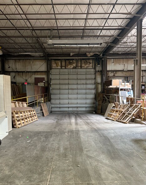 More Photos Of 4201 Malsbary Rd, Blue Ash Manufacturing For Lease