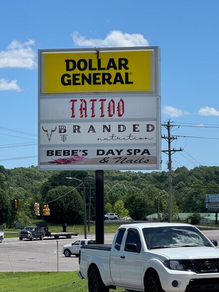 More Photos Of 100 Mallard Sunrise Dr, Westmoreland Storefront For Lease