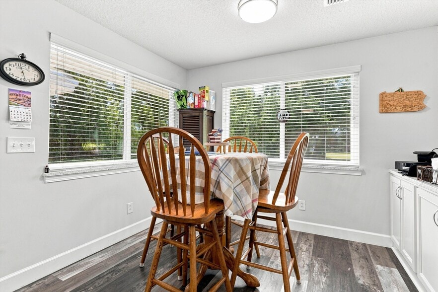 More Photos Of 7602 Kenya St, Jacksonville Specialty For Sale