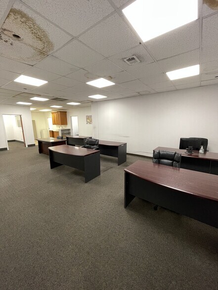 More Photos Of 107 Northern Blvd, Great Neck Medical For Lease