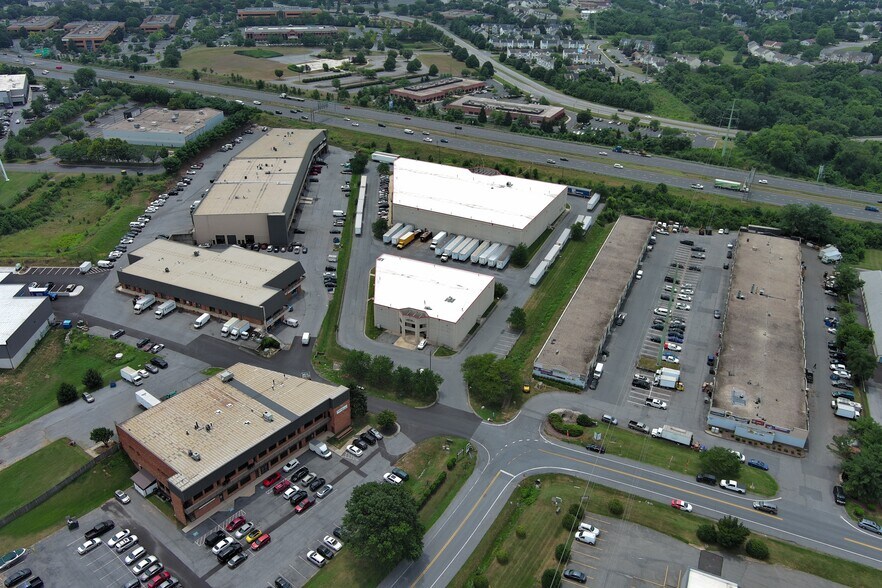 More Photos Of 7315-A Grove Rd, Frederick Warehouse For Lease