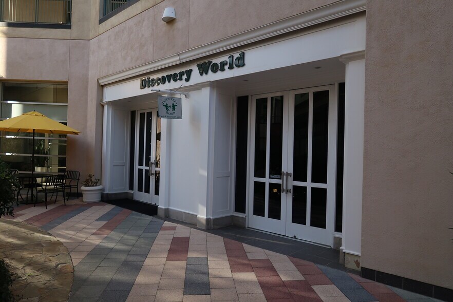 More Photos Of 520 Deep Valley Dr, Rolling Hills Estates Hospital For Lease