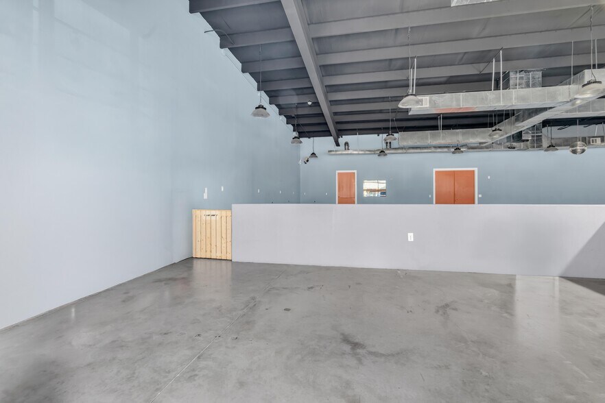 More Photos Of 26131 Kuykendahl Rd, Tomball Storefront For Lease