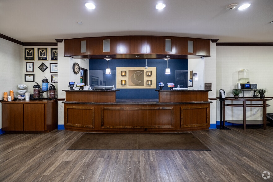 More Photos Of 9345 Highway 6, Navasota Hospitality For Sale