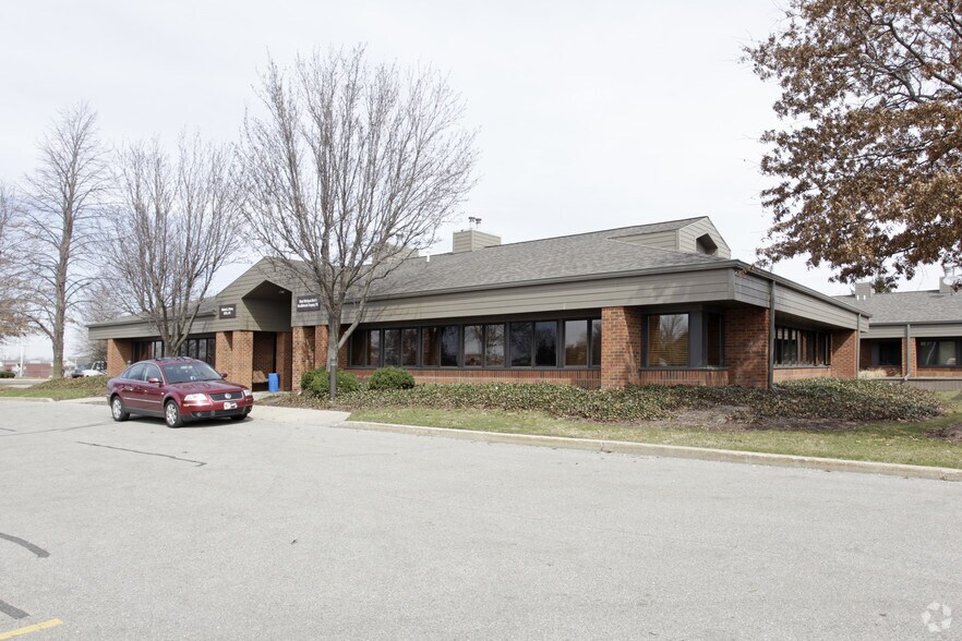 More Photos Of 4330 44th St SW, Grandville Medical For Sale
